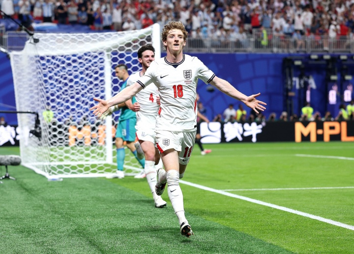 早报：这就是世界冠军的实力吗