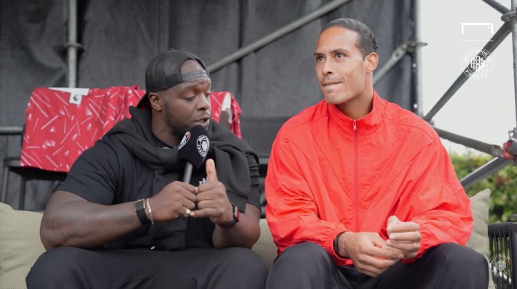 范戴克：职业生涯最难对付对手是梅西，但C罗显然也令人不可思议